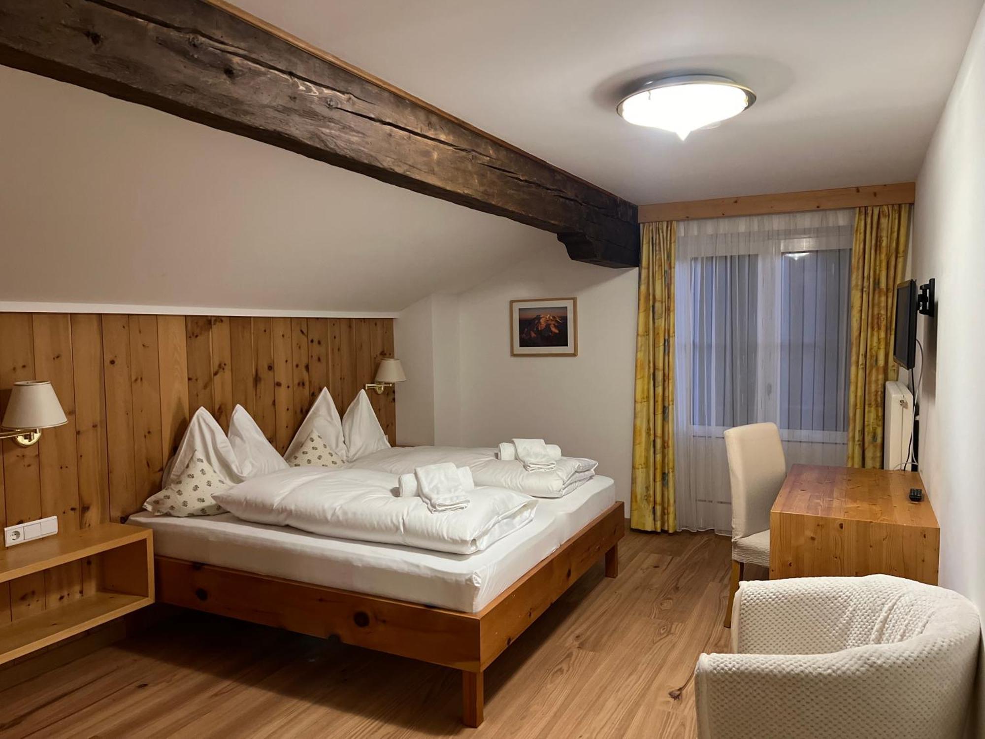 Lake & River Hotel Carezza al Lago Exterior photo
